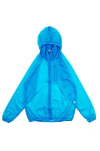 大量供應淺藍色輕薄風褸外套  時尚設計連帽防曬外套 風褸外套供應商  SKJ075